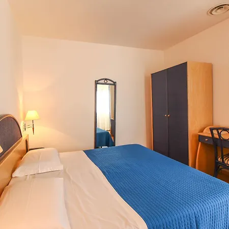 Hotel Paladini Di Francia